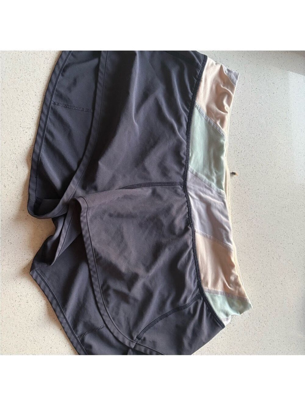 Lululemon Athletica Navy and Cream Shorts - size 8 women